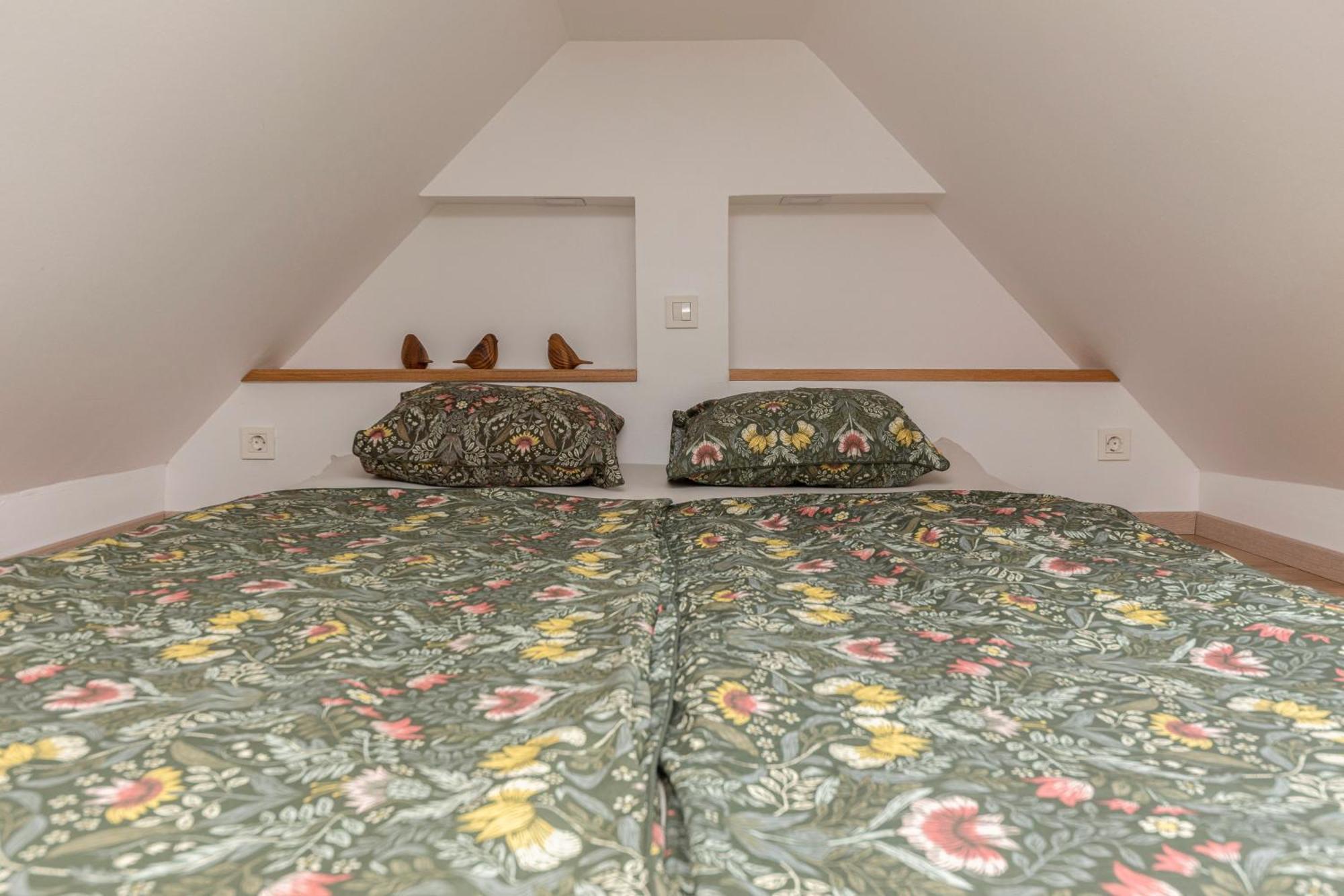 Garden Living Apartment Bled Bagian luar foto